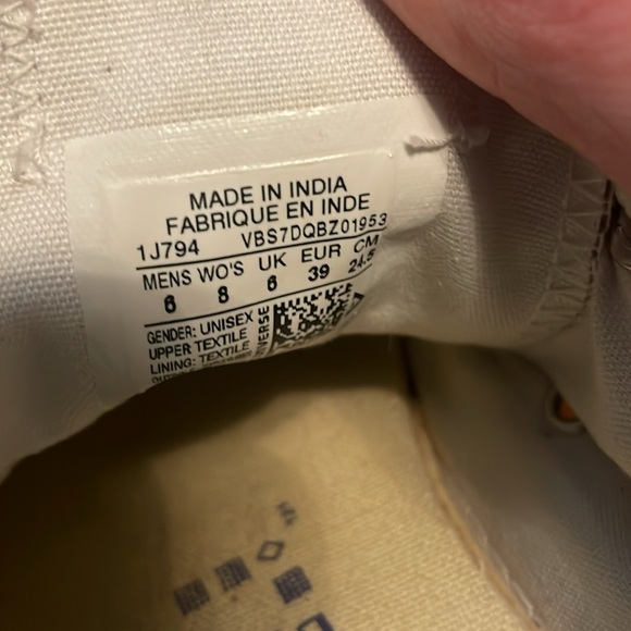 Gray converse - Picture 4 of 4